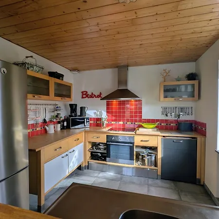 Chaleureux A Gerardmer, 5 Pers. - Fr-1-589-845 *